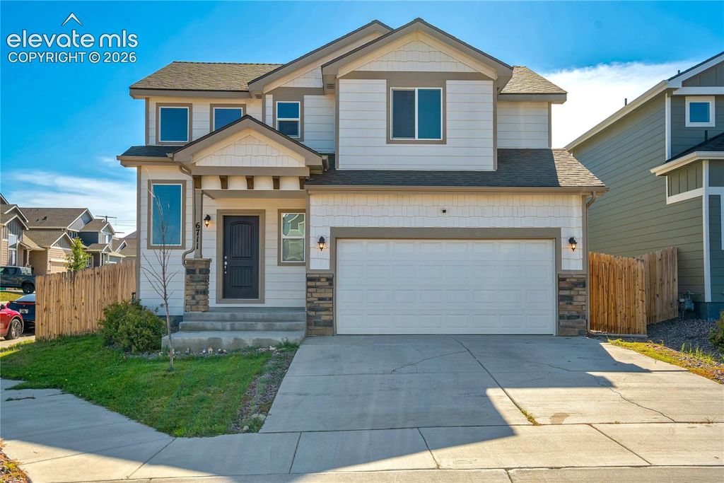 6711 Skuna Drive, Colorado Springs, CO 80925 — exterior
