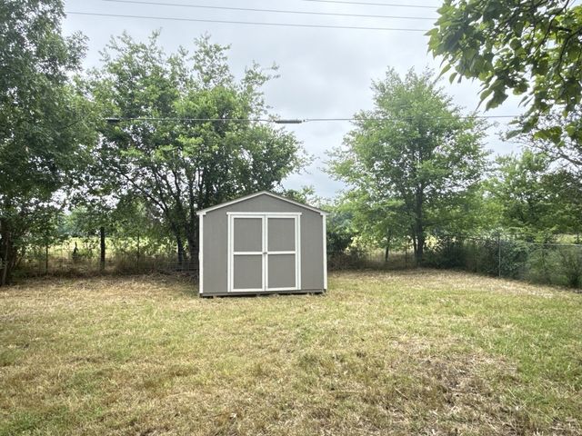 523 Wynne Road, Wills Point, TX 75169