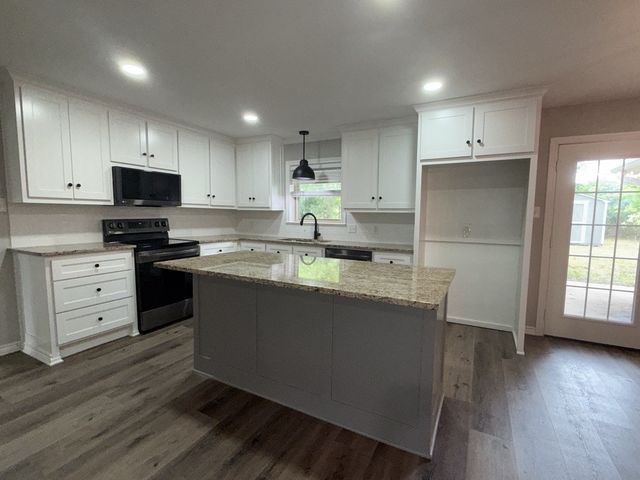 523 Wynne Road, Wills Point, TX 75169