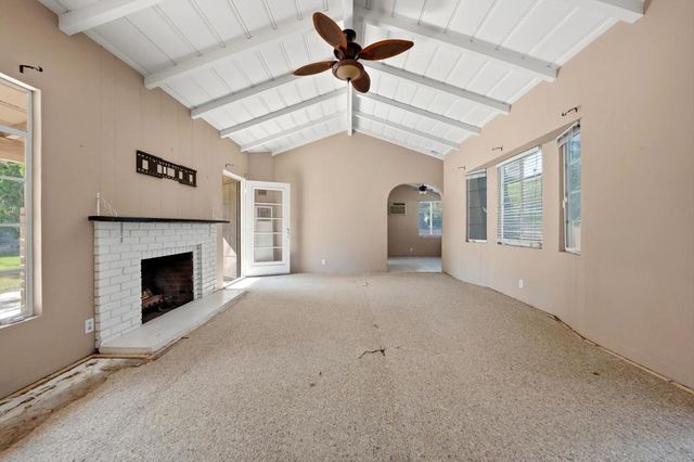 730 N Calle Marcus, Palm Springs, CA 92262
