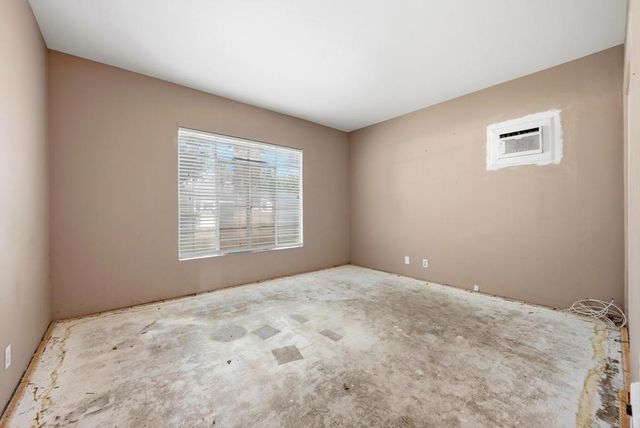 730 N Calle Marcus, Palm Springs, CA 92262