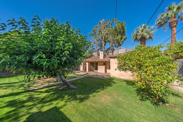 730 N Calle Marcus, Palm Springs, CA 92262