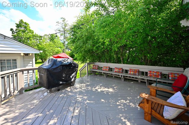 618 W Houstonia Avenue, Royal Oak, MI 48073