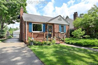 618 W Houstonia Avenue, Royal Oak, MI 48073