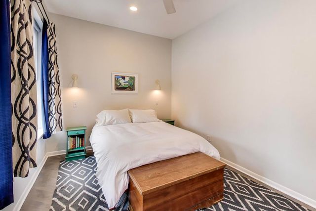 1329 W Chicago Avenue 2R, Chicago, IL 60642