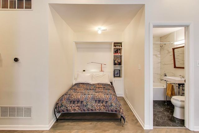 1329 W Chicago Avenue 2R, Chicago, IL 60642