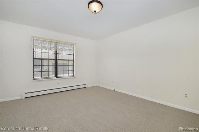 12113 Lexington Drive, South Lyon, MI 48178