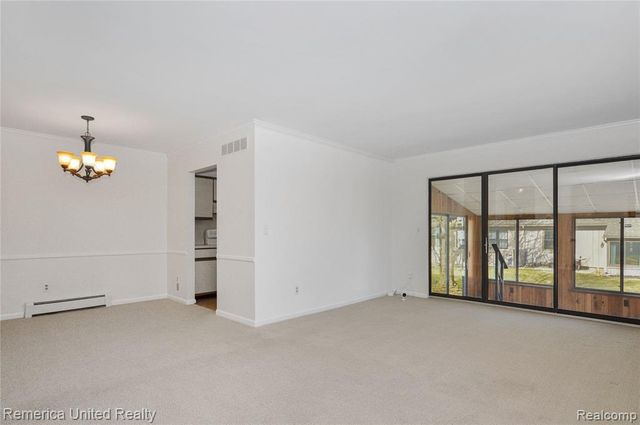 12113 Lexington Drive, South Lyon, MI 48178