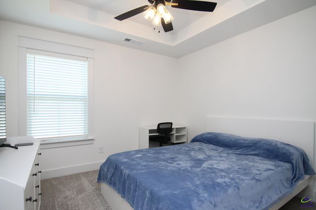 207 Old Hollow Way, Kathleen, GA 31047