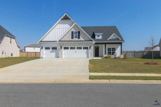 207 Old Hollow Way, Kathleen, GA 31047