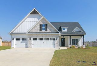 207 Old Hollow Way, Kathleen, GA 31047