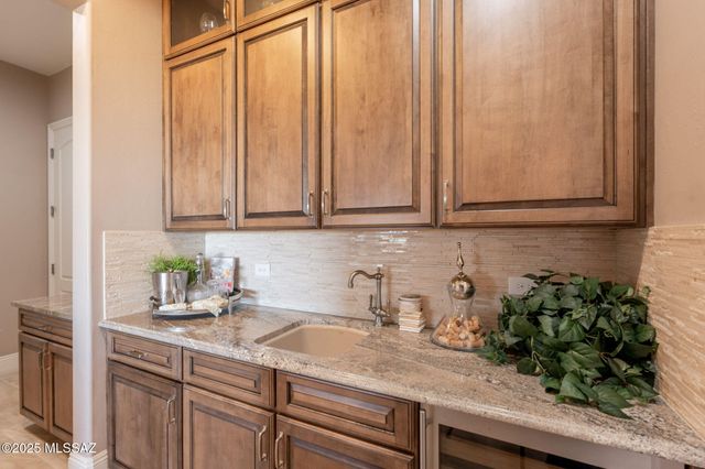 1189 E Madera Estates Lane, Sahuarita, AZ 85629