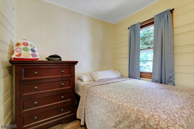 28 Risley Rd, West Milford Twp., NJ 07421
