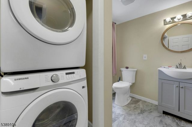 28 Risley Rd, West Milford Twp., NJ 07421