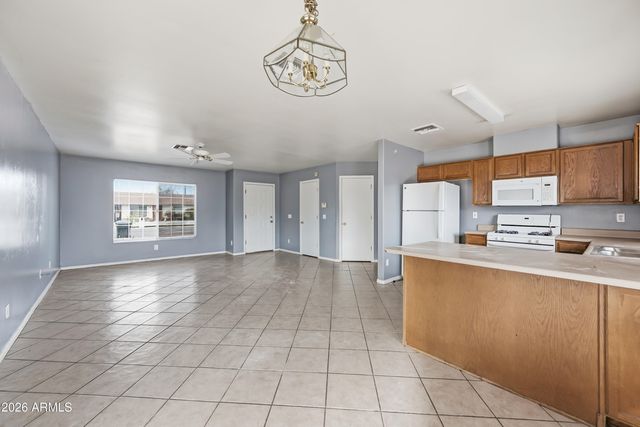 3811 W Sunland Avenue, Phoenix, AZ 85041