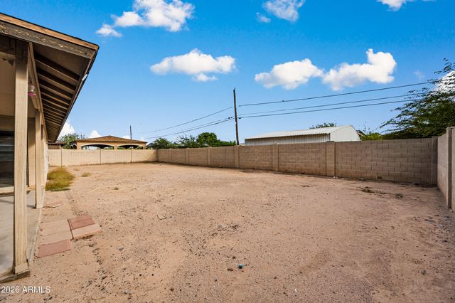 3811 W Sunland Avenue, Phoenix, AZ 85041