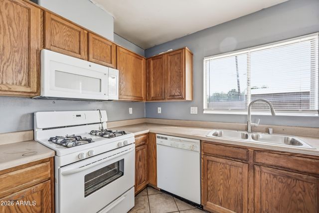 3811 W Sunland Avenue, Phoenix, AZ 85041