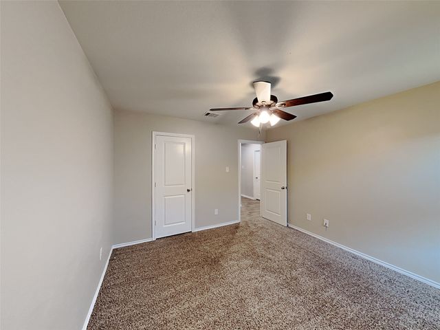 2603 Hutchins Drive, Seagoville, TX 75159