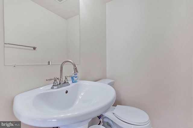 522 PALMTREE DR, Gaithersburg, MD 20878