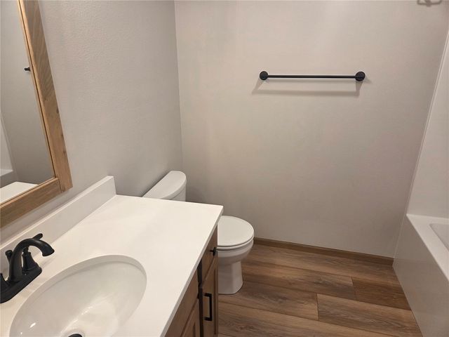 1806 Holly Meadow Avenue SW, Cedar Rapids, IA 52404