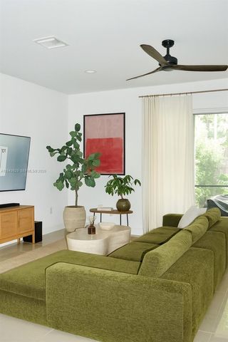 1139 NE 3rd Ave, Fort Lauderdale, FL 33304