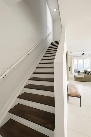 1139 NE 3rd Ave, Fort Lauderdale, FL 33304