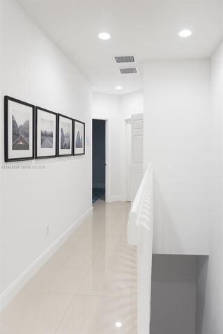 1139 NE 3rd Ave, Fort Lauderdale, FL 33304