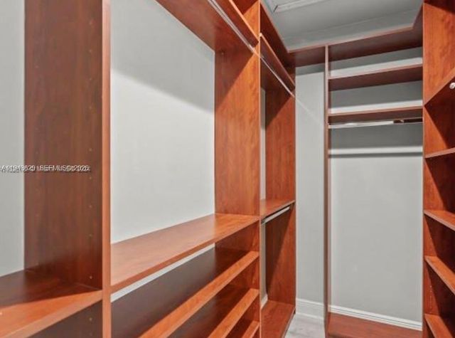 1139 NE 3rd Ave, Fort Lauderdale, FL 33304