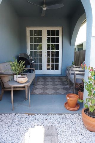 1139 NE 3rd Ave, Fort Lauderdale, FL 33304