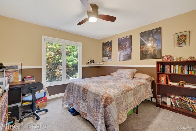 5326 Lake Forest Boulevard, Genoa Township, MI 48116