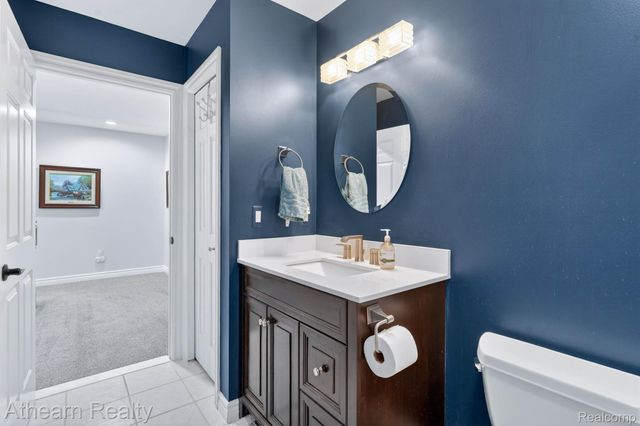5326 Lake Forest Boulevard, Genoa Township, MI 48116