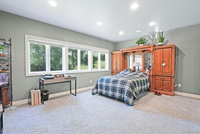 5326 Lake Forest Boulevard, Genoa Township, MI 48116