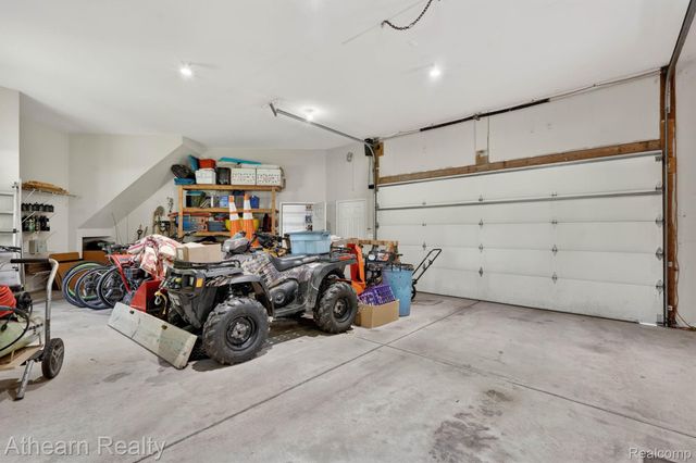 5326 Lake Forest Boulevard, Genoa Township, MI 48116