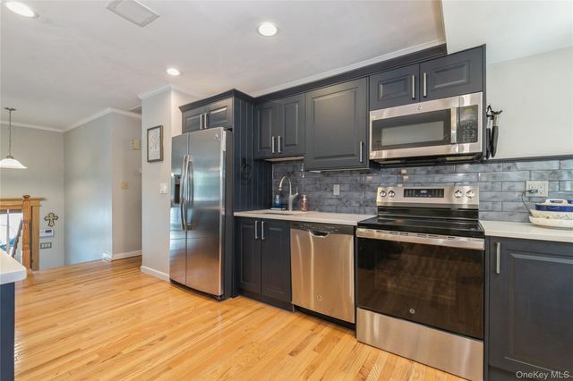 115 Clarendon Road, Ronkonkoma, NY 11779