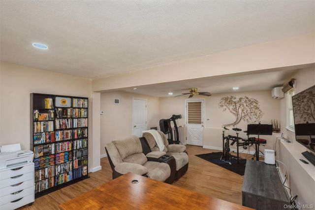 115 Clarendon Road, Ronkonkoma, NY 11779