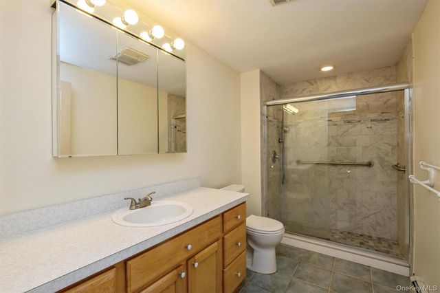115 Clarendon Road, Ronkonkoma, NY 11779