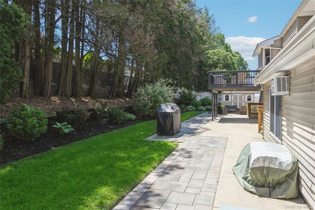 115 Clarendon Road, Ronkonkoma, NY 11779