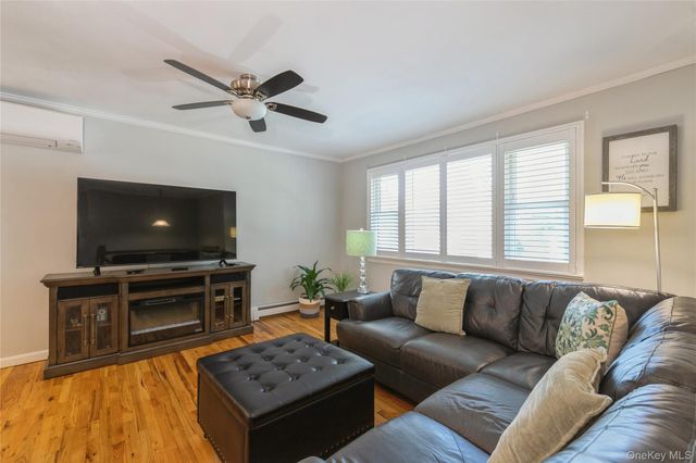 115 Clarendon Road, Ronkonkoma, NY 11779