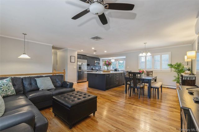 115 Clarendon Road, Ronkonkoma, NY 11779