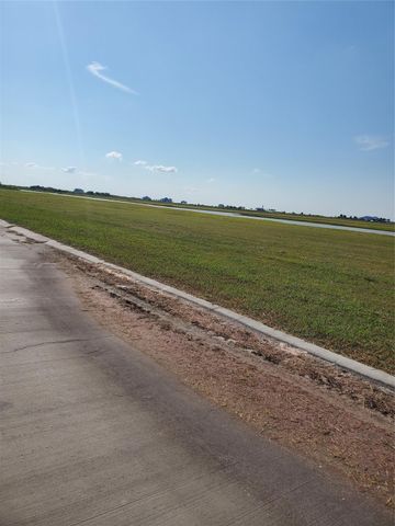 3011 Peninsula Point Drive, Palacios, TX 77465