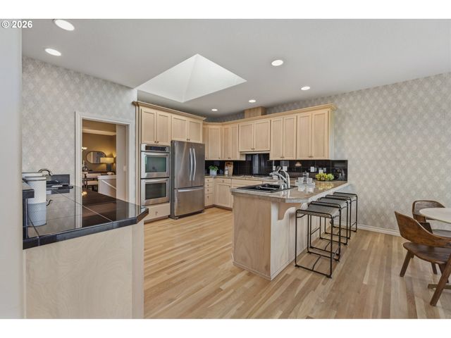 13632 Sw WHITE CEDAR Pl, Portland, OR 97223