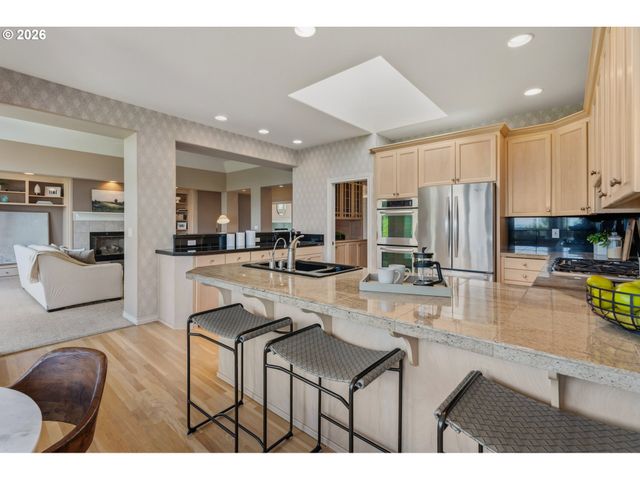 13632 Sw WHITE CEDAR Pl, Portland, OR 97223