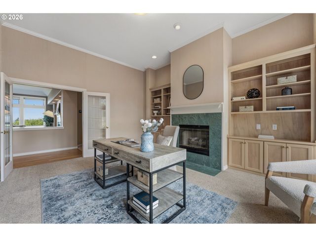 13632 Sw WHITE CEDAR Pl, Portland, OR 97223