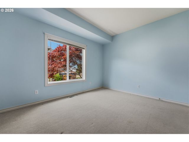 13632 Sw WHITE CEDAR Pl, Portland, OR 97223