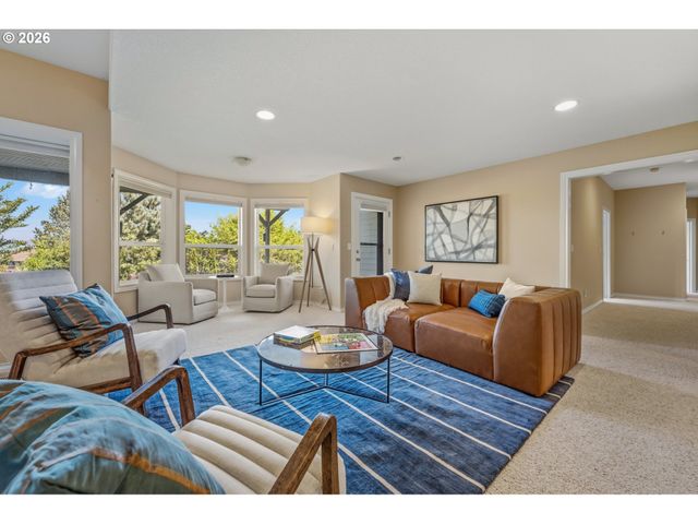 13632 Sw WHITE CEDAR Pl, Portland, OR 97223