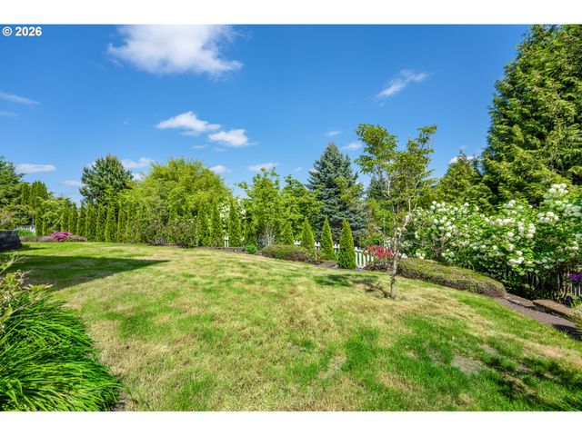 13632 Sw WHITE CEDAR Pl, Portland, OR 97223