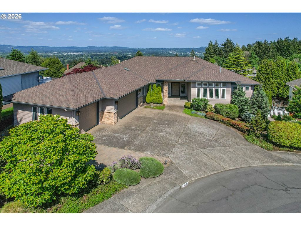 13632 Sw WHITE CEDAR Pl, Portland, OR 97223