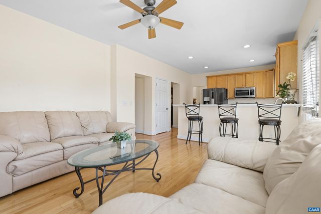 1236 AMBER RIDGE RD, Charlottesville, VA 22901