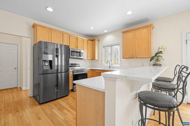 1236 AMBER RIDGE RD, Charlottesville, VA 22901
