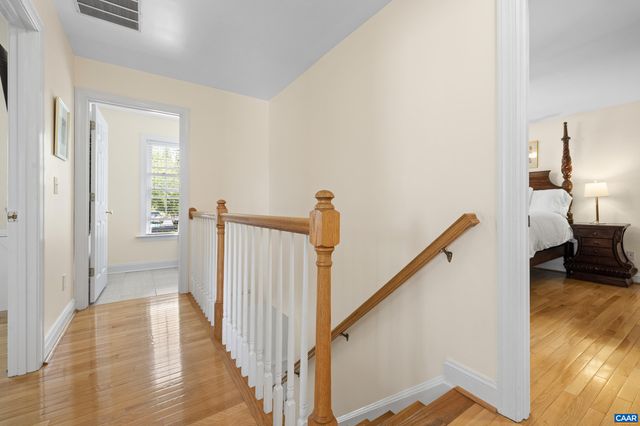 1236 AMBER RIDGE RD, Charlottesville, VA 22901
